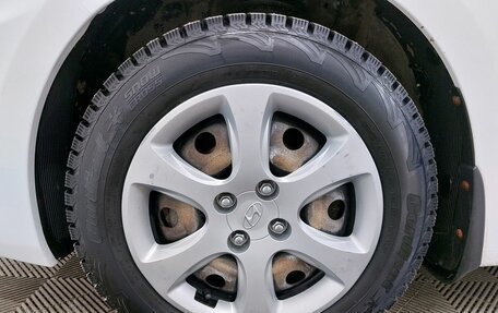 Hyundai Solaris II рестайлинг, 2011 год, 789 000 рублей, 18 фотография