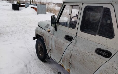 ЛуАЗ 3151, 2002 год, 250 000 рублей, 4 фотография