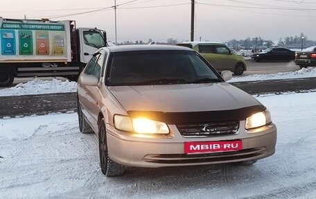 Toyota Camry, 2000 год, 565 000 рублей, 2 фотография