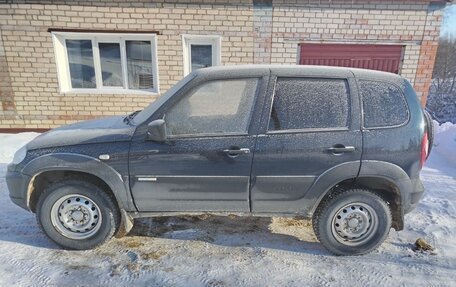 Chevrolet Niva I рестайлинг, 2014 год, 550 000 рублей, 2 фотография