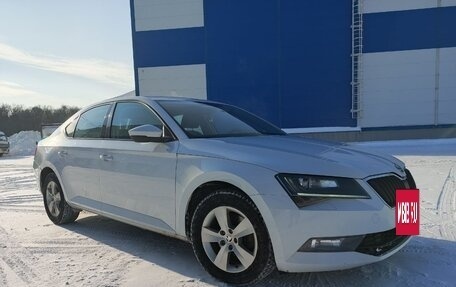 Skoda Superb III рестайлинг, 2018 год, 1 800 000 рублей, 8 фотография