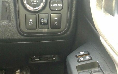 Toyota Wish II, 2013 год, 1 600 000 рублей, 8 фотография