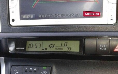 Toyota Wish II, 2013 год, 1 600 000 рублей, 7 фотография