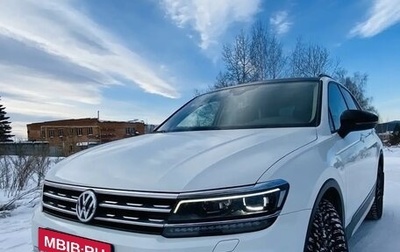 Volkswagen Tiguan II, 2020 год, 2 700 000 рублей, 1 фотография