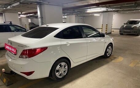 Hyundai Solaris II рестайлинг, 2014 год, 650 000 рублей, 2 фотография