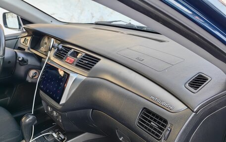 Mitsubishi Lancer IX, 2006 год, 550 000 рублей, 20 фотография