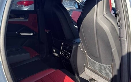 Porsche Cayenne III, 2024 год, 18 550 000 рублей, 11 фотография