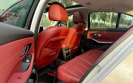 BMW 3 серия, 2024 год, 3 732 000 рублей, 10 фотография