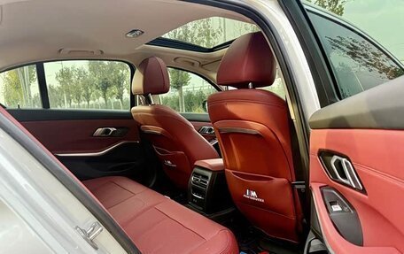 BMW 3 серия, 2024 год, 3 732 000 рублей, 12 фотография