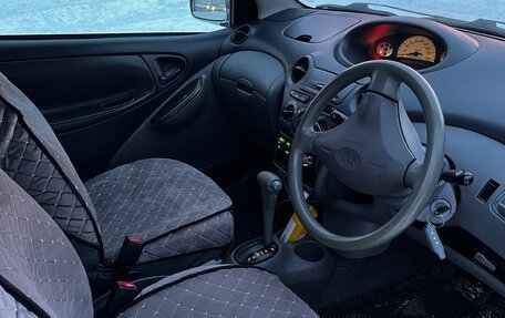 Toyota Vitz, 2000 год, 325 000 рублей, 4 фотография