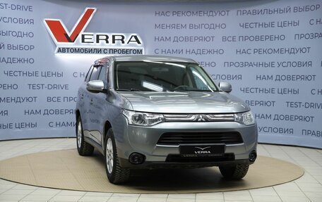 Mitsubishi Outlander III рестайлинг 3, 2012 год, 1 190 000 рублей, 3 фотография