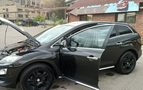 Mazda CX-7 I рестайлинг, 2011 год, 900 000 рублей, 3 фотография