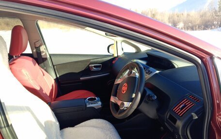 Toyota Prius Alpha I (ZVW40/41), 2019 год, 1 900 000 рублей, 16 фотография