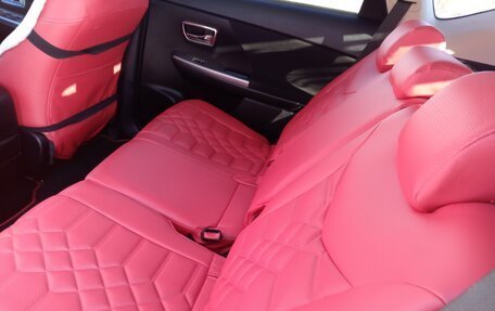 Toyota Prius Alpha I (ZVW40/41), 2019 год, 1 900 000 рублей, 23 фотография