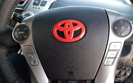 Toyota Prius Alpha I (ZVW40/41), 2019 год, 1 900 000 рублей, 20 фотография