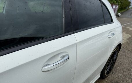 Mercedes-Benz A-Класс, 2022 год, 1 600 000 рублей, 17 фотография