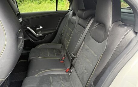 Mercedes-Benz A-Класс, 2022 год, 1 600 000 рублей, 27 фотография