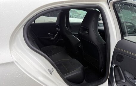 Mercedes-Benz A-Класс, 2022 год, 1 600 000 рублей, 29 фотография