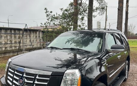 Cadillac Escalade III, 2007 год, 2 000 000 рублей, 1 фотография