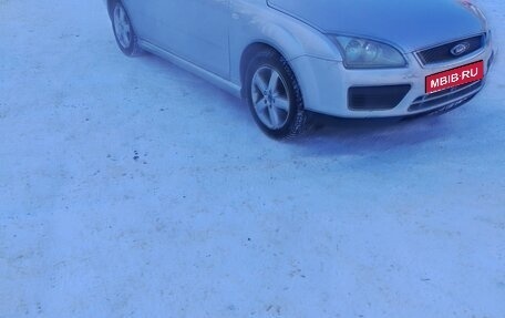 Ford Focus II рестайлинг, 2005 год, 315 000 рублей, 1 фотография