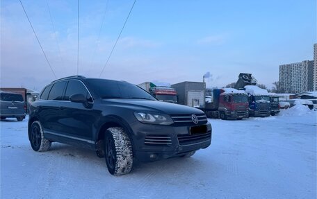 Volkswagen Touareg III, 2012 год, 2 600 000 рублей, 1 фотография