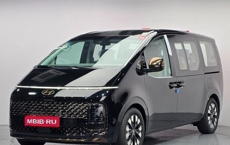 Hyundai Staria, 2025 год, 9 990 000 рублей, 1 фотография