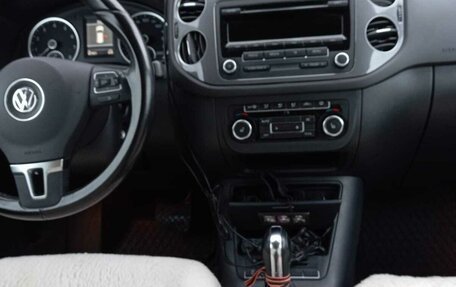 Volkswagen Tiguan I, 2011 год, 1 550 000 рублей, 4 фотография