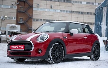 MINI Hatch, 2019 год, 2 200 000 рублей, 13 фотография