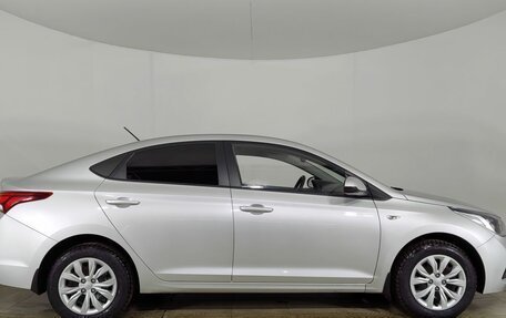 Hyundai Solaris II рестайлинг, 2018 год, 1 380 000 рублей, 4 фотография