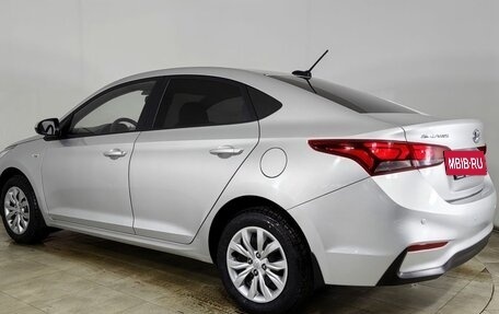 Hyundai Solaris II рестайлинг, 2018 год, 1 380 000 рублей, 7 фотография