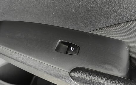 Hyundai Solaris II рестайлинг, 2018 год, 1 380 000 рублей, 25 фотография