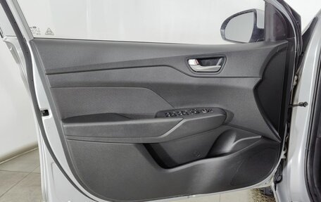 Hyundai Solaris II рестайлинг, 2018 год, 1 380 000 рублей, 20 фотография