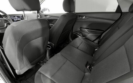 Hyundai Solaris II рестайлинг, 2018 год, 1 380 000 рублей, 29 фотография