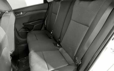 Hyundai Solaris II рестайлинг, 2018 год, 1 380 000 рублей, 30 фотография