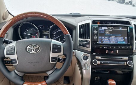 Toyota Land Cruiser 200, 2012 год, 3 344 000 рублей, 11 фотография