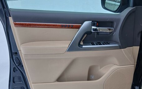 Toyota Land Cruiser 200, 2012 год, 3 344 000 рублей, 22 фотография