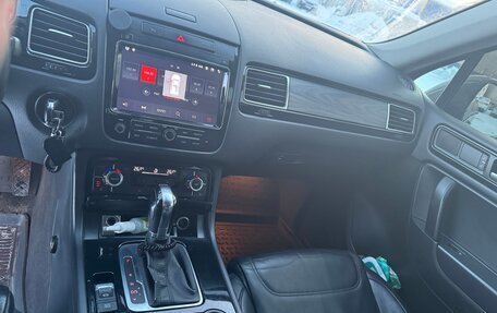 Volkswagen Touareg III, 2012 год, 2 600 000 рублей, 6 фотография