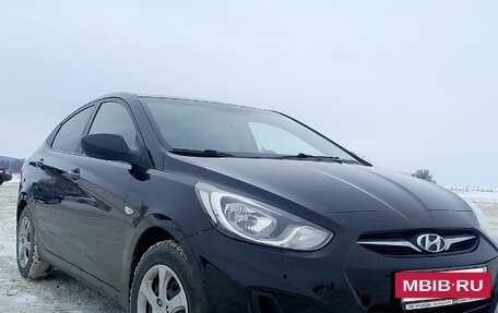 Hyundai Solaris II рестайлинг, 2012 год, 675 000 рублей, 11 фотография