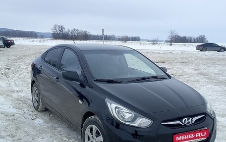 Hyundai Solaris II рестайлинг, 2012 год, 675 000 рублей, 8 фотография
