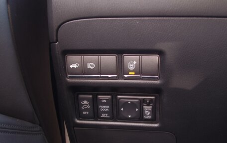 Nissan Patrol, 2013 год, 1 760 000 рублей, 22 фотография