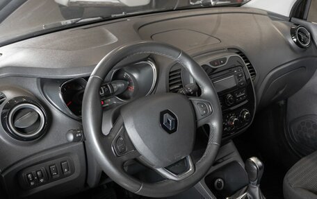Renault Kaptur I рестайлинг, 2017 год, 1 590 000 рублей, 5 фотография