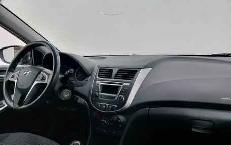 Hyundai Solaris II рестайлинг, 2016 год, 1 099 000 рублей, 12 фотография