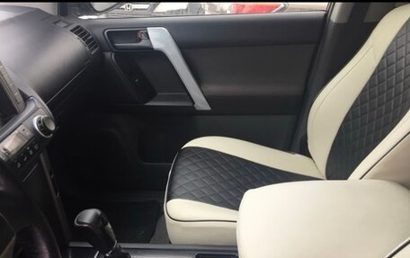 Toyota Land Cruiser Prado 150 рестайлинг 2, 2012 год, 2 800 000 рублей, 10 фотография