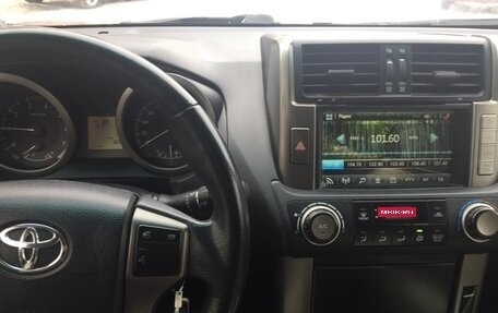 Toyota Land Cruiser Prado 150 рестайлинг 2, 2012 год, 2 800 000 рублей, 8 фотография