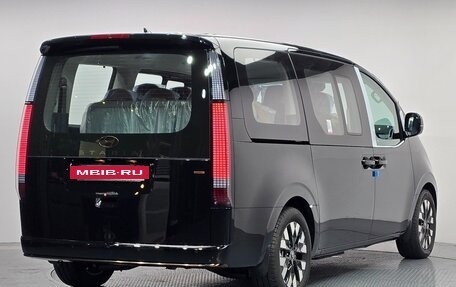 Hyundai Staria, 2025 год, 9 990 000 рублей, 3 фотография