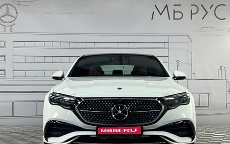 Mercedes-Benz E-Класс, 2025 год, 9 680 000 рублей, 2 фотография