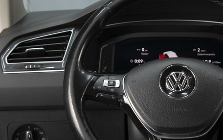 Volkswagen Tiguan II, 2018 год, 2 160 000 рублей, 12 фотография