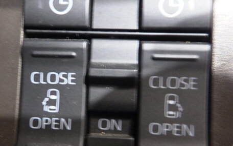 Toyota Roomy I, 2021 год, 980 000 рублей, 8 фотография