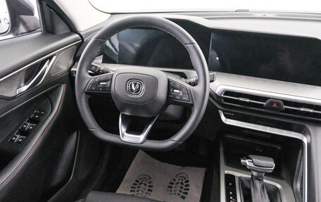 Changan CS35 Plus, 2024 год, 2 099 000 рублей, 9 фотография