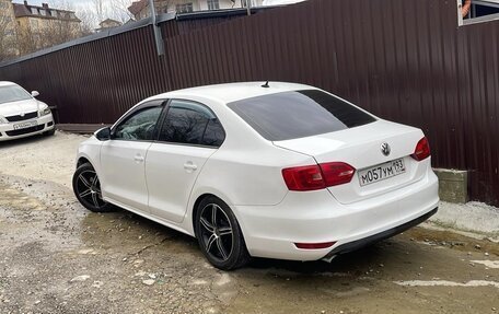 Volkswagen Jetta VI, 2012 год, 600 000 рублей, 2 фотография